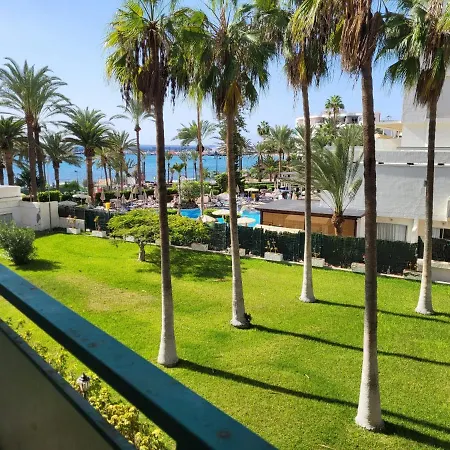 Paseo De Gracia - Lovely By The Sea! * 로스크리스티아노스