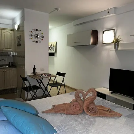 Paseo De Gracia - Lovely By The Sea! * Los Cristianos (Tenerife)